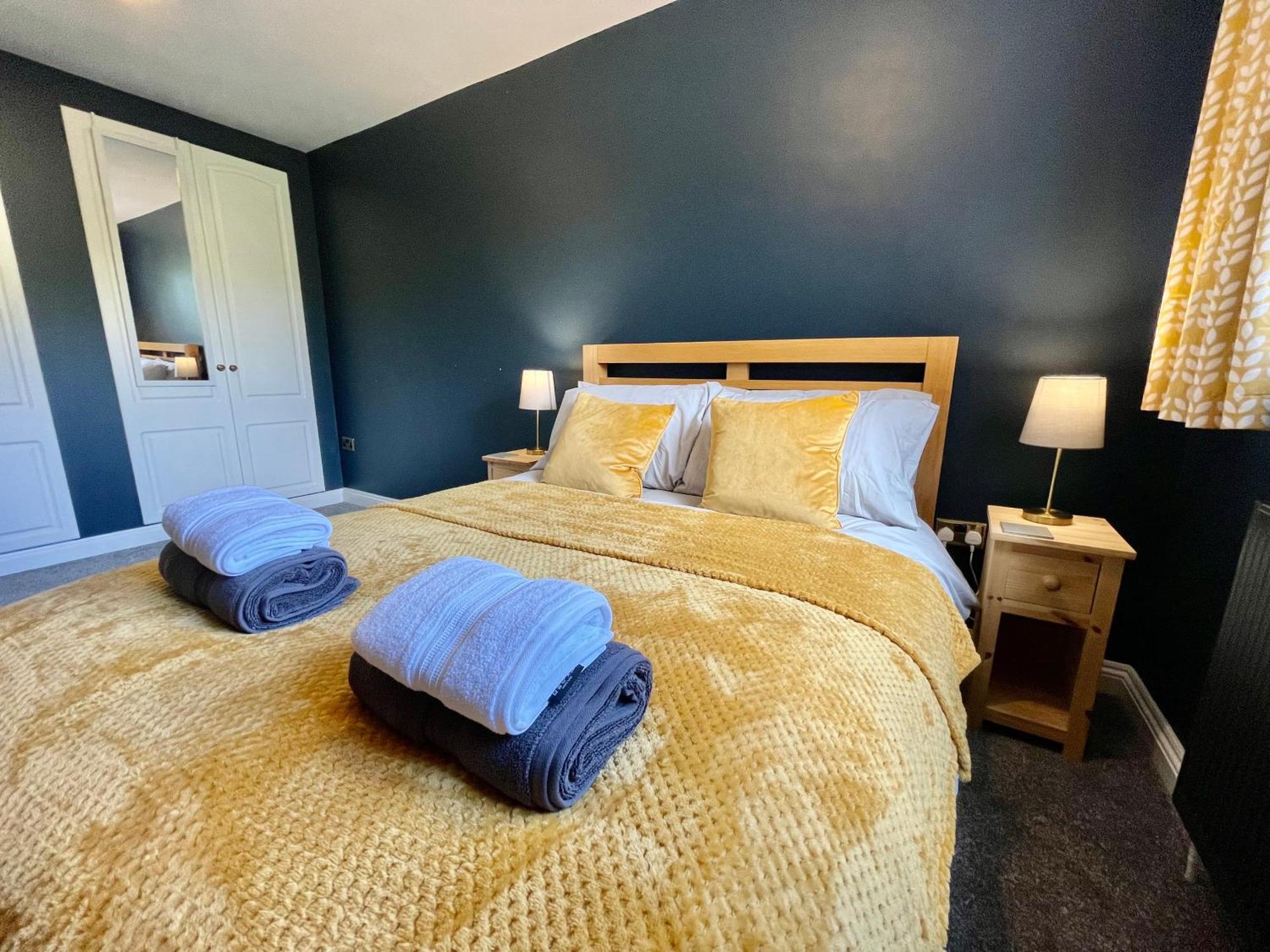 Large 5 Bed Detached House Near Stansted Airport With Parking For 2 Vehicles! Stansted Stays Stansted Mountfitchet Extérieur photo