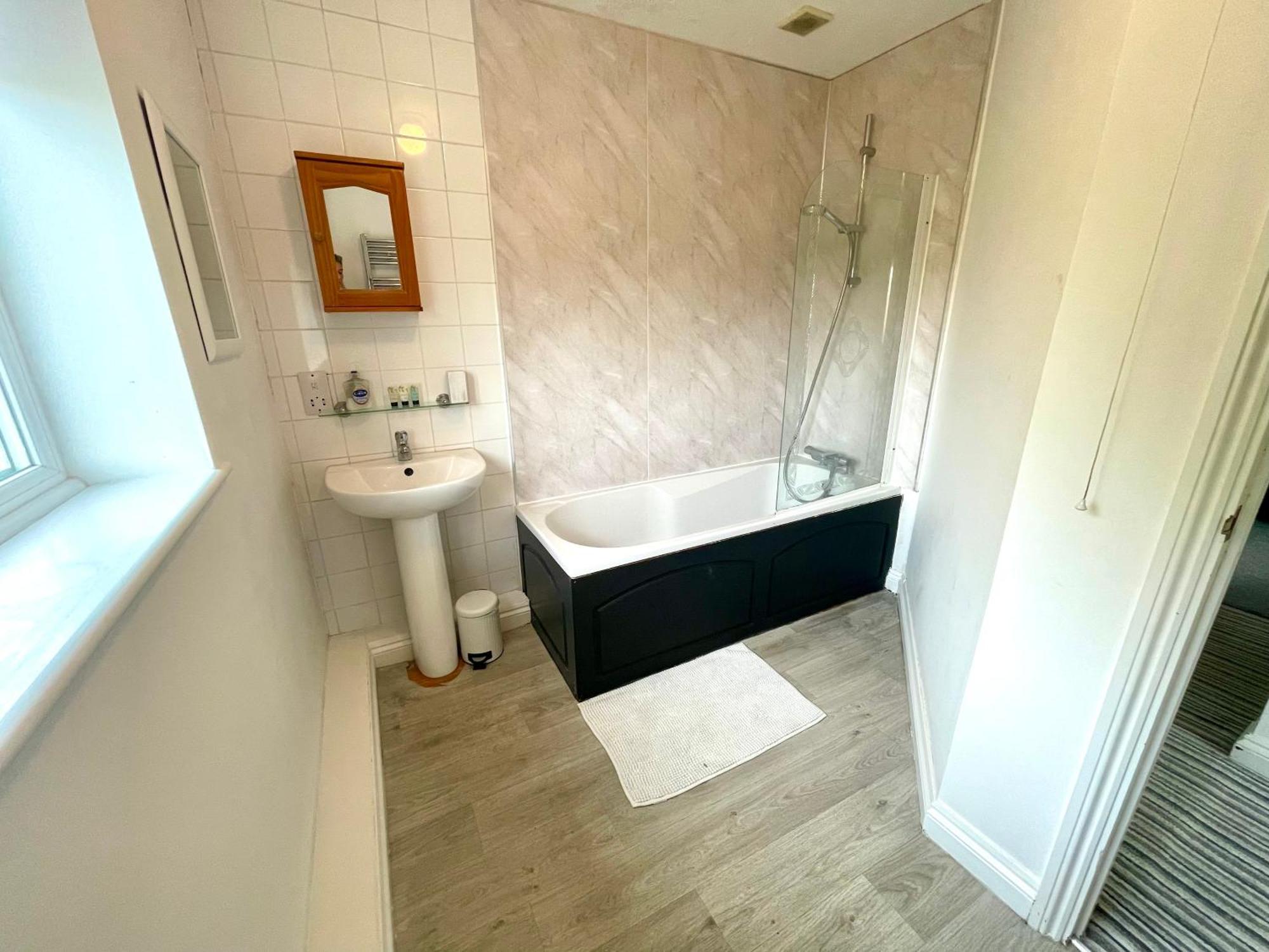Large 5 Bed Detached House Near Stansted Airport With Parking For 2 Vehicles! Stansted Stays Stansted Mountfitchet Extérieur photo